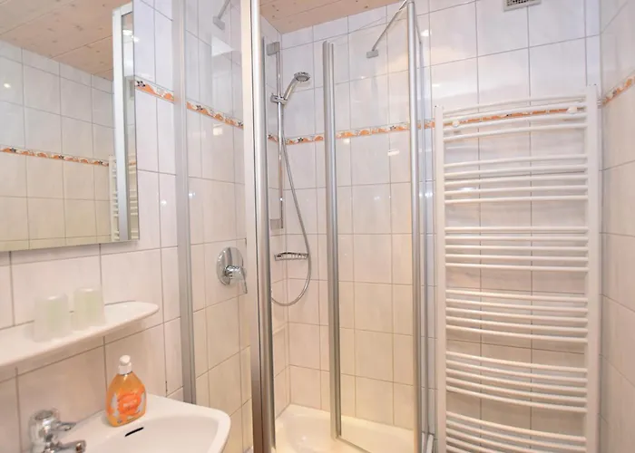 Appartement Gaestehaus Bergfrieden, Susanne *