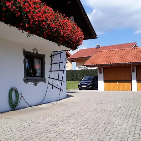 Gaestehaus Bergfrieden, Susanne Apartment *